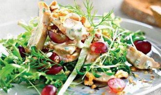 Odlehčený jídelníček: 4 teplé saláty pro dobrou náladu