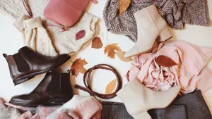 8 stylových podzimních kombinací: Vyzkoušejte oversized saka i kozačky pod kolena