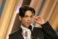 Rodina zesnulého zpěváka Prince (†57): Viní jeho lékaře a žalují ho!