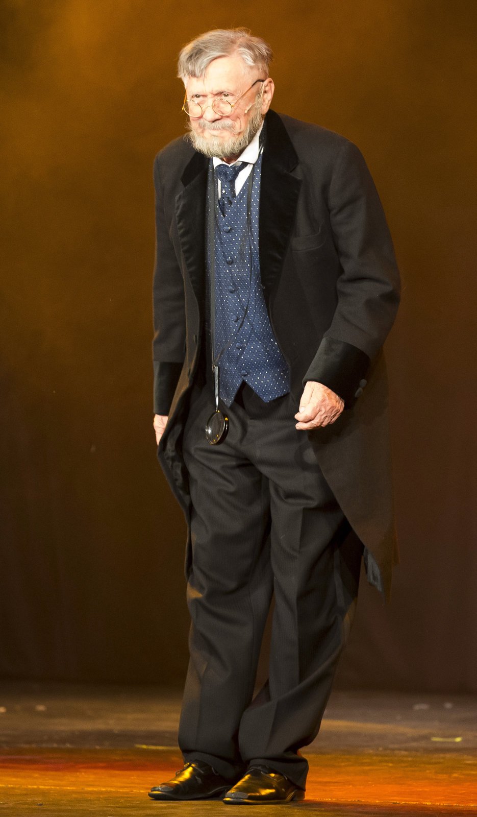 Petr Kostka jako Baron Franz von Kaunitz v muzikále Adéla ještě nevečeřela