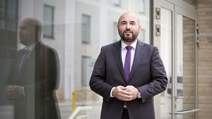 Ahoj Plzeňáci! Modrá bašta je minulostí, z Plzně se stala Babišova výkladní skříň