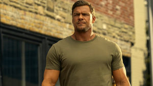 Alan Ritchson by mohl nahradit Jasona Momou ve filmu Helldivers Alan Ritchson by mohl nahradit Jasona Momou ve filmu Helldivers