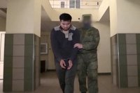 Dva zajatí Američané jsou ve vazbě u separatistů. Mluvčí Kremlu nevyloučil trest smrti