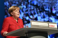 Merkelová vyrukovala proti islámu. Chce úplný zákaz zahalování obličeje