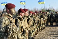 Obavy rostou, Putinova invaze na Ukrajinu má přijít brzy. USA zmiňují „hrůzostrašný scénář“