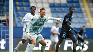 Asistence gólmana v lize po dvou letech. Heča panikařil: Je to v prd*li. Pak slavil Asistence gólmana v lize po dvou letech. Heča panikařil: Je to v prd*li. Pak slavil