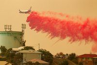Ohnivé peklo v Austrálii: Hasiči krotí 70 požárů, mrtvých hrozivě přibývá