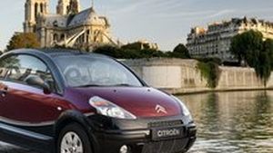 Auta z pekla: Citroën C3 Pluriel měl být 5 aut v jednom. Nevyšlo, nevadí Auta z pekla: Citroën C3 Pluriel měl být 5 aut v jednom. Nevyšlo, nevadí