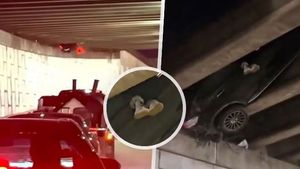 Auto zůstalo viset nad silnicí: Řidiči koukaly jen nohy