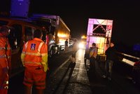 Nehoda na dálnici u Kroměříže: Muže přejelo auto, když přecházel vozovku
