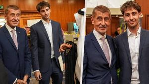 Babiš po Vivien opět vyvedl rodinu: Syna Frederika vzal mezi Saúdy a diplomaty Babiš po Vivien opět vyvedl rodinu: Syna Frederika vzal mezi Saúdy a diplomaty