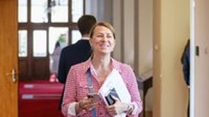 Babišova pravá ruka Tünde Bartha velí propouštět? A kdo půjde ven? Babišova pravá ruka Tünde Bartha velí propouštět? A kdo půjde ven?