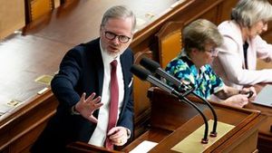 Babišova vláda podle očekávání ustála hlasování o nedůvěře. Poslanci řečnili tři dny Babišova vláda podle očekávání ustála hlasování o nedůvěře. Poslanci řečnili tři dny