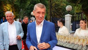 Babišův holding si polepšil! Hartenbergu stouply tržby na 22,7 miliard Kč. I díky síti klinik Babišův holding si polepšil! Hartenbergu stouply tržby na 22,7 miliard Kč. I díky síti klinik