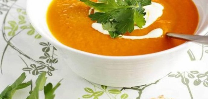 Batátová polévka s mrkví