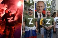 Protesty na podporu válečného štváče Putina: Srbové vytáhli do ulic, organizuje to přímo Kreml, míní experti