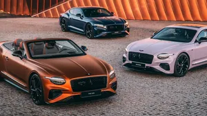 Bentley oslavuje v Polsku astronoma Koperníka. Tři speciální modely zdobí nebeskými tělesy Bentley oslavuje v Polsku astronoma Koperníka. Tři speciální modely zdobí nebeskými tělesy