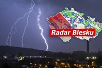 Na Česko udeřily bouřky, provází je vichr i kroupy. Meteorologové rozšířili výstrahu, sledujte radar Blesku