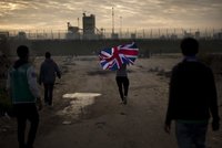 V Británii roste počet migrantů: Mohou za to organizované skupiny pašeráků lidí