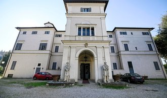 Hledá se majitel nejdražší vily světa. Zdobí ji i jedinečná freska od Caravaggia