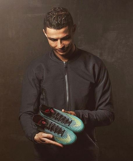 3. Portugalský Fotbalista Cristiano Ronaldo