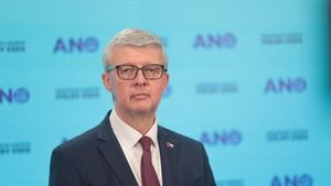 Česko může znovu zastropovat elektřinu. Havlíček popsal, co by vládu přimělo zasáhnout Česko může znovu zastropovat elektřinu. Havlíček popsal, co by vládu přimělo zasáhnout