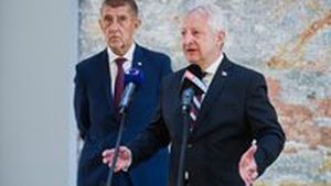 Cesta ministra Zůny do Číny se ruší. Kvůli jednání o rozpočtu 2027, vzkázal Okamura