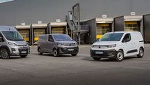 Citroën zlevnil dodávky pro podnikatele. Všechny tři začínají pod půl milionem korun Citroën zlevnil dodávky pro podnikatele. Všechny tři začínají pod půl milionem korun
