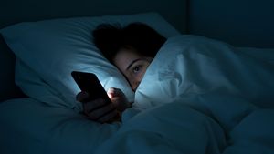 Co je to burnerverse? Anonymní network lidí, kteří tě můžou pronásledovat na sociálních sítích Co je to burnerverse? Anonymní network lidí, kteří tě můžou pronásledovat na sociálních sítích