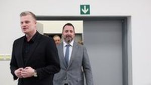 Co uniklo na Šumavě? Turek přišel s yperitem či fosgenem, Motoristé chystají tiskovku Co uniklo na Šumavě? Turek přišel s yperitem či fosgenem, Motoristé chystají tiskovku