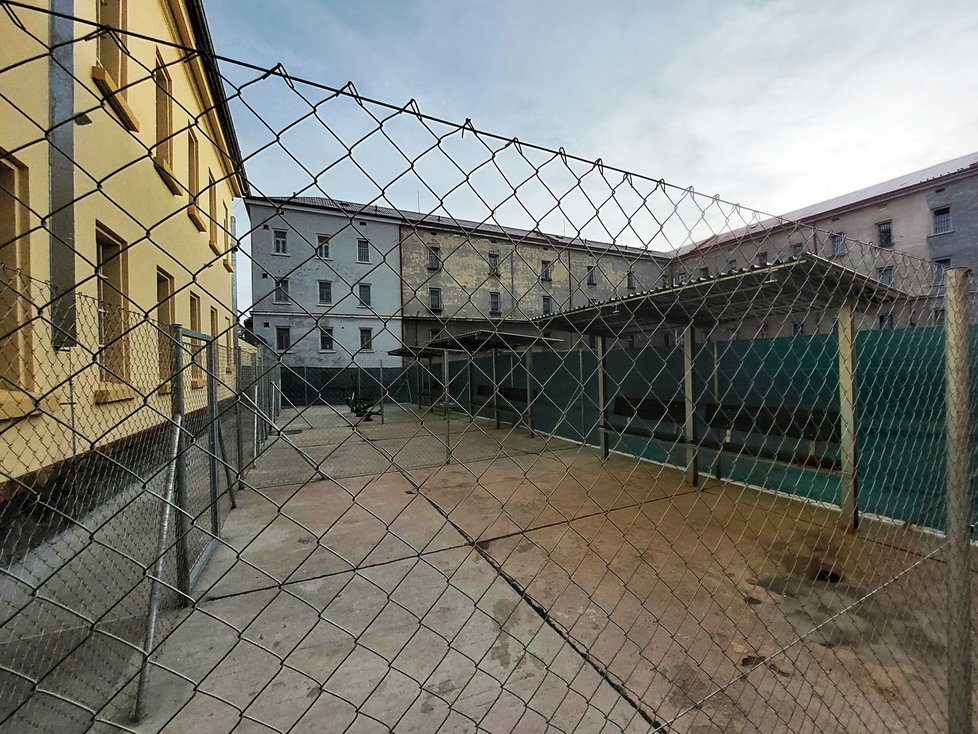  V areálu pankrácké věznice v Praze se otevřel nový detenční ústav pro zvlášť nebezpečné a duševně nemocné pachatele trestných činů. (13. ledna 2022) 