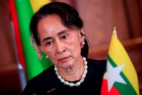 Další tvrdý trest pro svrženou barmskou vůdkyni: Su Ťij dostala čtyři roky natvrdo za vysílačky
