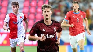 Dvanáct nových tváří pro reprezentaci: šok z Teplic či atypické křídlo. Koho Denia povolá? Dvanáct nových tváří pro reprezentaci: šok z Teplic či atypické křídlo. Koho Denia povolá?