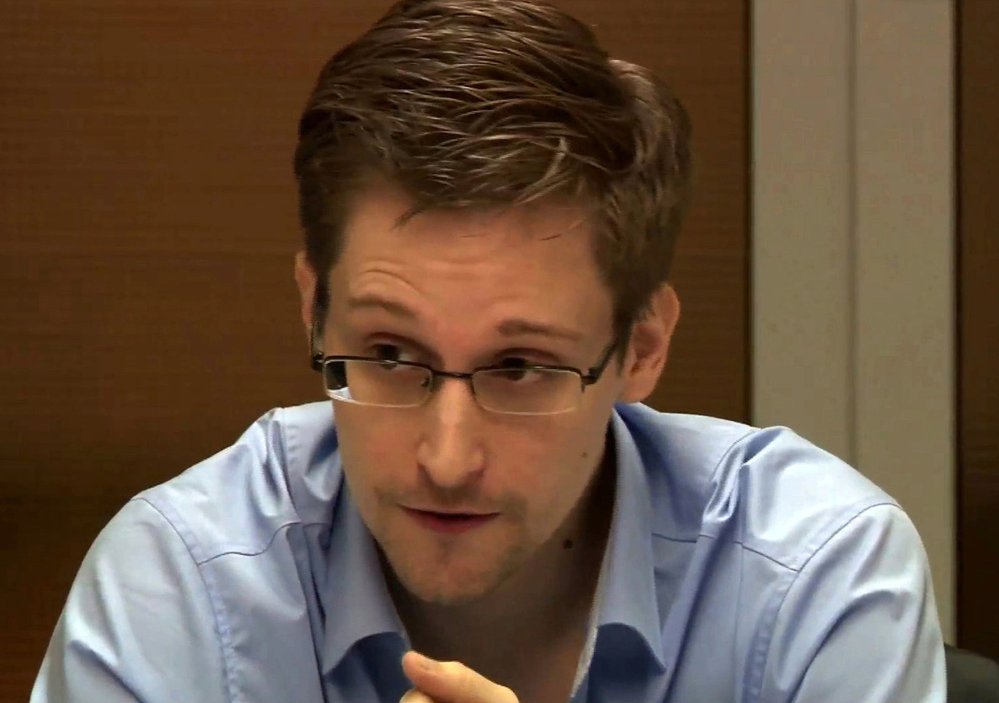 Edwarda Snowdena zase propagandisticky vytěžil Vladimir Putin