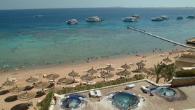Český turista zemřel na dovolené v Egyptě: Zdravotníci nad ním prý jen bezradně stáli
