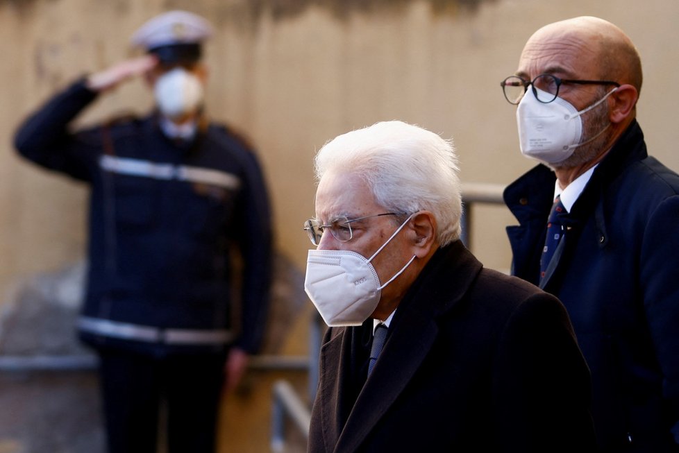 Italský prezident Sergio Mattarella na pohřbu zesnulého šéfa Evropského parlamentu Davida Sassoliho.