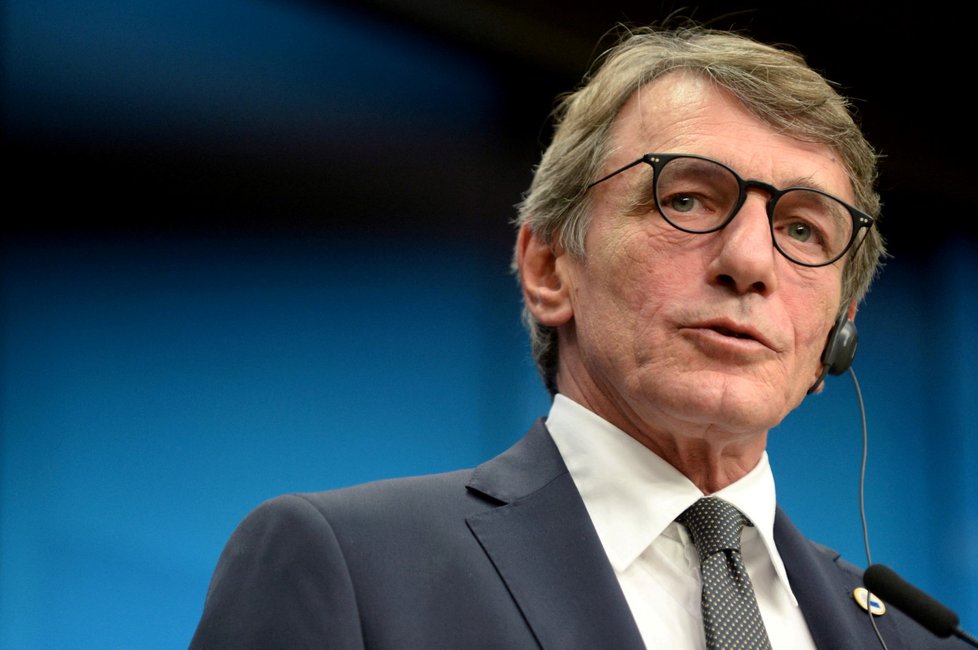 Předseda Evropského parlamentu, italský politik a novinář David Sassoli zemřel.