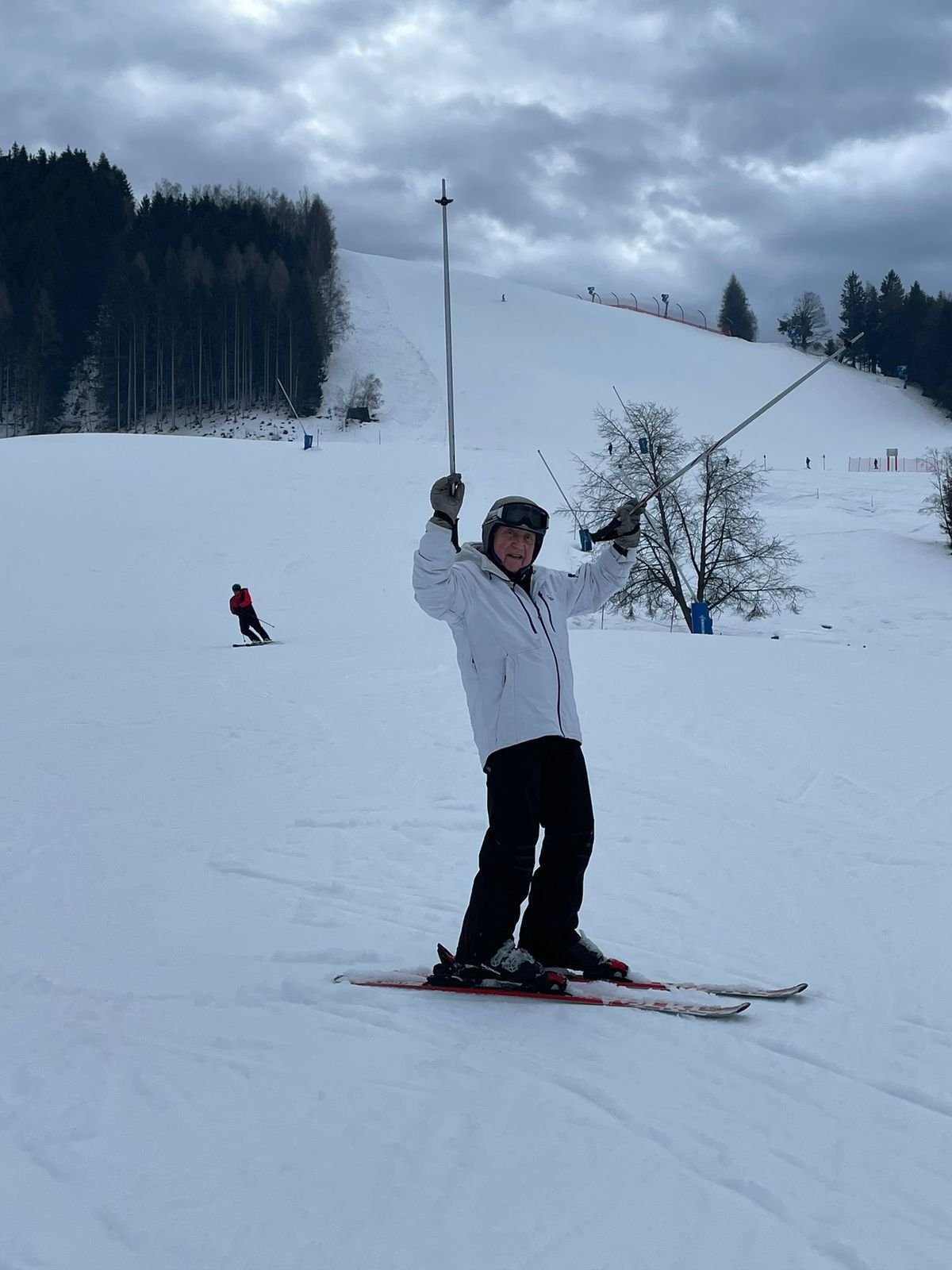 Felix Slováček při lyžování v Alpách