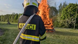 Finanční injekci pro dobrovolné hasiče žádá přes 2 tisíce organizací