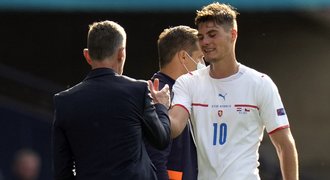 Chorvatsko - Česko 1:1. Důležitý bod přiblížil osmifinále, pálil opět Schick