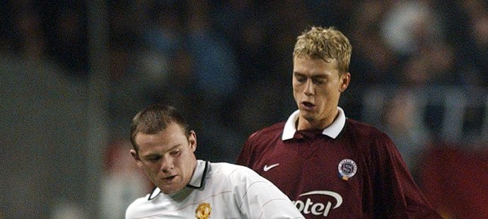 V Lize mistrů si Pavel Pergl zahrál také proti slavnému Manchesteru United s Waynem Rooneym v sestavě