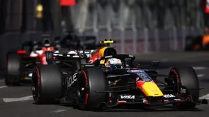 Hadjar překvapil v Baku Red Bull. Mekies ocenil především jeho vyzrálost Hadjar překvapil v Baku Red Bull. Mekies ocenil především jeho vyzrálost