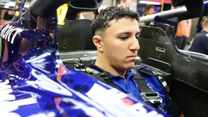 Hadjar vynechá i GP Španělska, potvrdil Red Bull Hadjar vynechá i GP Španělska, potvrdil Red Bull