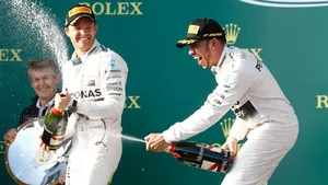 Hamilton vs. Rosberg a 5 dalších největších rivalských dvojic v historii Formule 1 Hamilton vs. Rosberg a 5 dalších největších rivalských dvojic v historii Formule 1