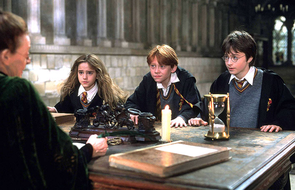 Emma Watsonová, Rupert Grint a Daniel Radcliffe ve filmu Harry Potter a Kámen mudrců