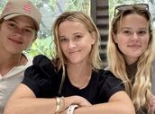 Herečka Reese Witherspoon upřímně o mateřství: Stát se mámou ve dvaceti nebo ve čtyřiceti je obrovský rozdíl!