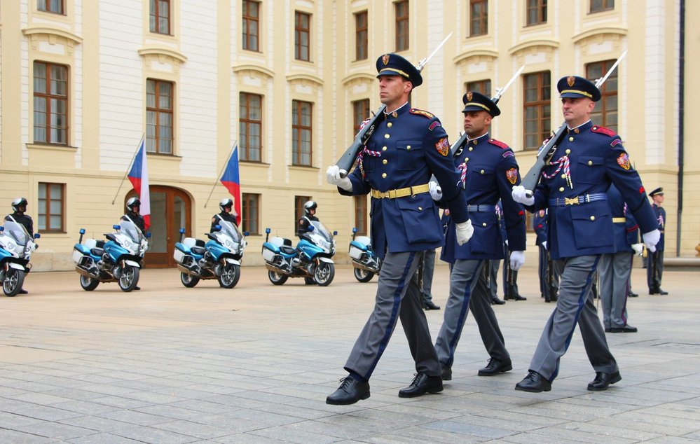 Slavnostní střídání Hradní stráže na Pražském hradě (28. 10. 2021)