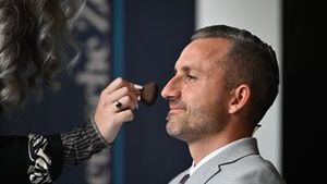 Hrozba pro byznys a politické elity, naděje pro opomíjené Němce. AfD chce vládnout Sasku-Anhaltsku Hrozba pro byznys a politické elity, naděje pro opomíjené Němce. AfD chce vládnout Sasku-Anhaltsku