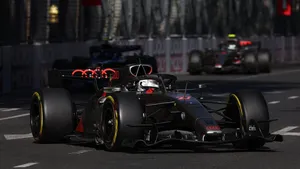 Hülkenberg sahal v Baku po bodech. Chyběla nám rychlost na rovinkách, shodli se oba piloti Audi Hülkenberg sahal v Baku po bodech. Chyběla nám rychlost na rovinkách, shodli se oba piloti Audi