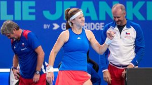Hymna mě dojala skoro k slzám. S Lindou nejsme rivalky, líčila po vítězném návratu Muchová Hymna mě dojala skoro k slzám. S Lindou nejsme rivalky, líčila po vítězném návratu Muchová